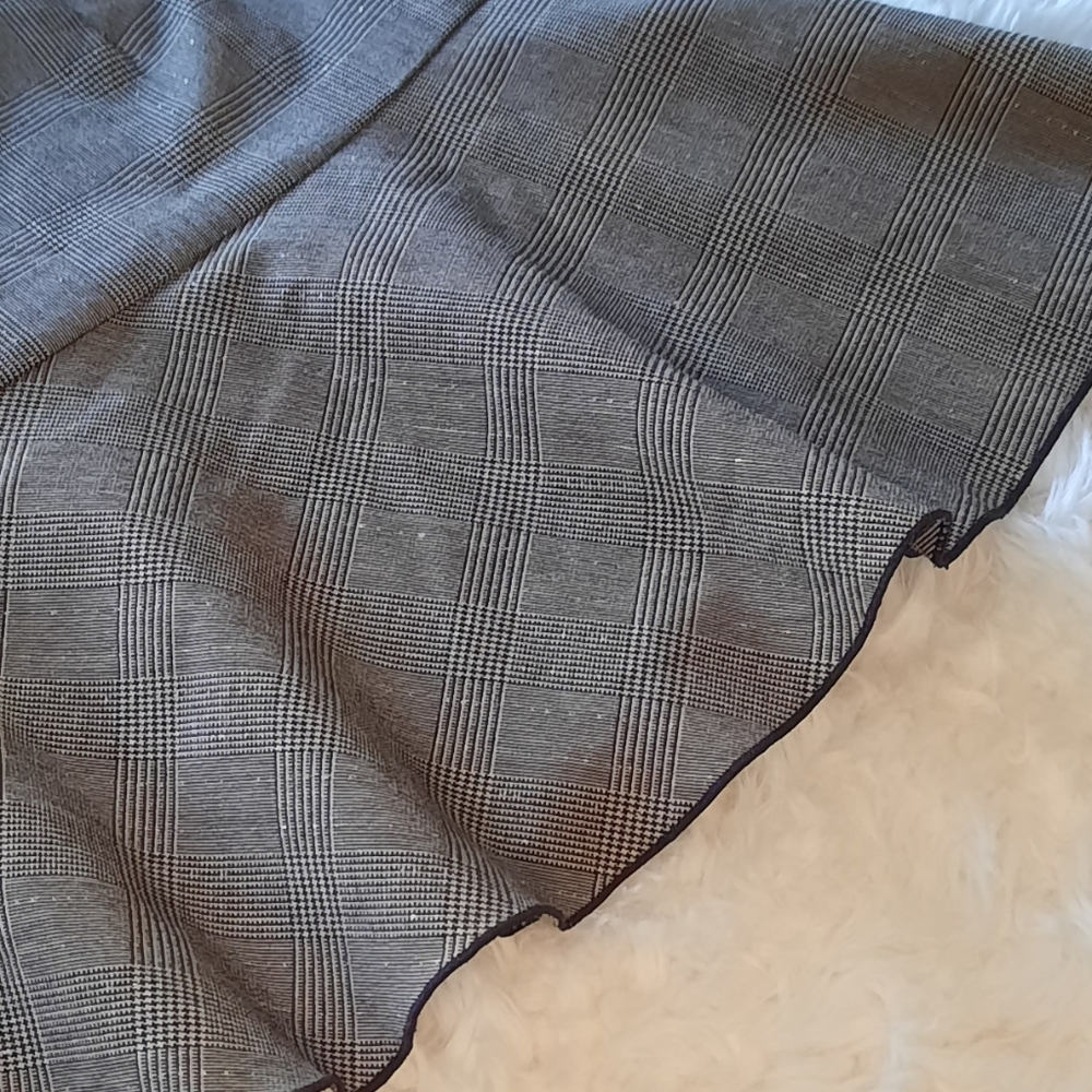 Iz Byer Metallic Thread Accents Drop Waist Mini Skirt - Picture 3 of 6